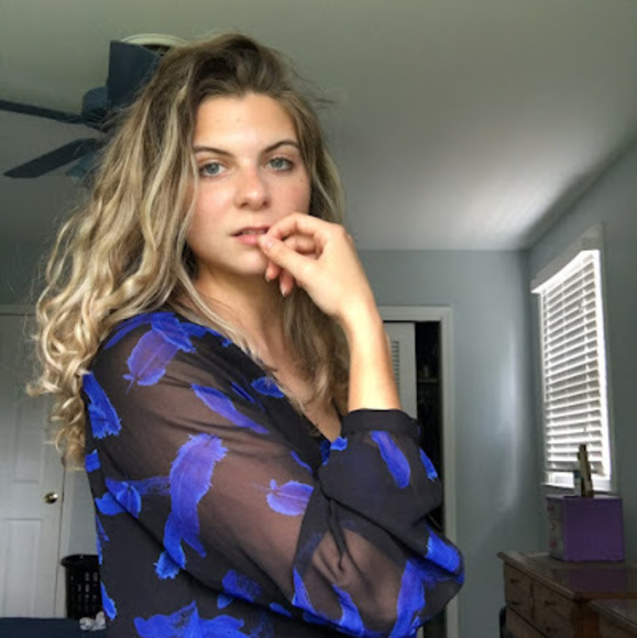 Meet your Posher, Rachel - Picture 1 of 1